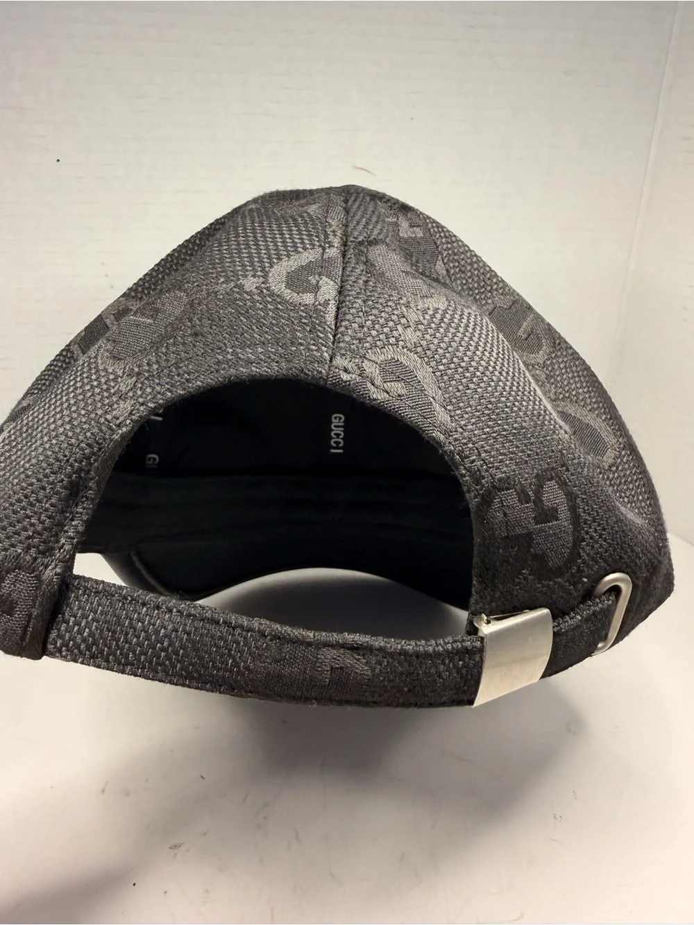 Gucci description black